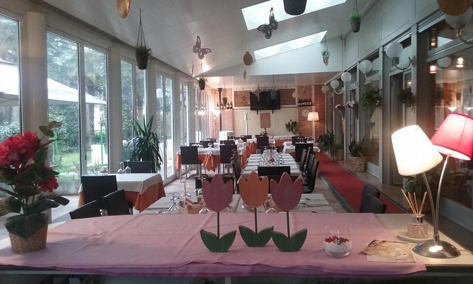 Park Hotel Castel San Pietro Terme Exterior foto