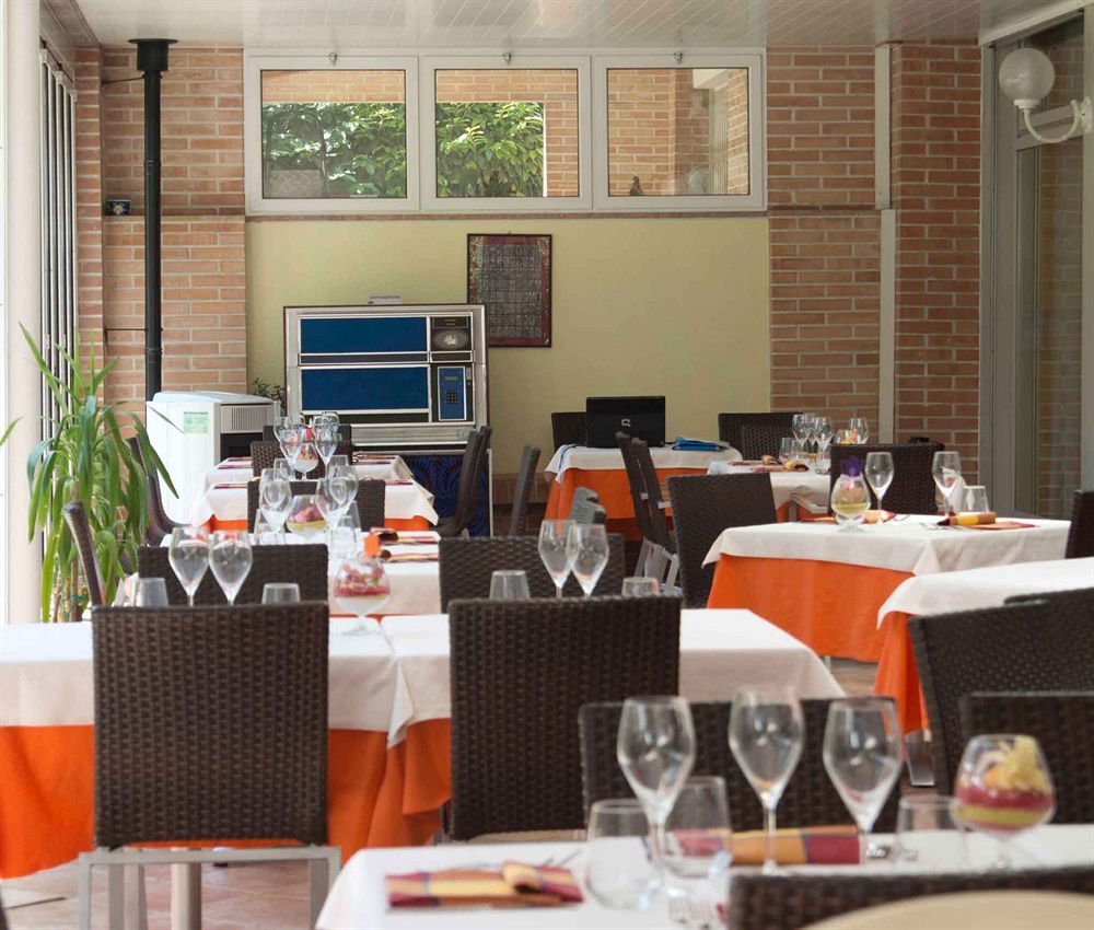 Park Hotel Castel San Pietro Terme Exterior foto