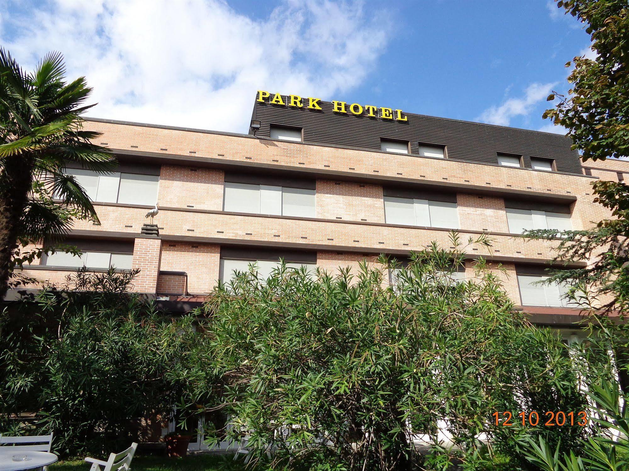 Park Hotel Castel San Pietro Terme Exterior foto